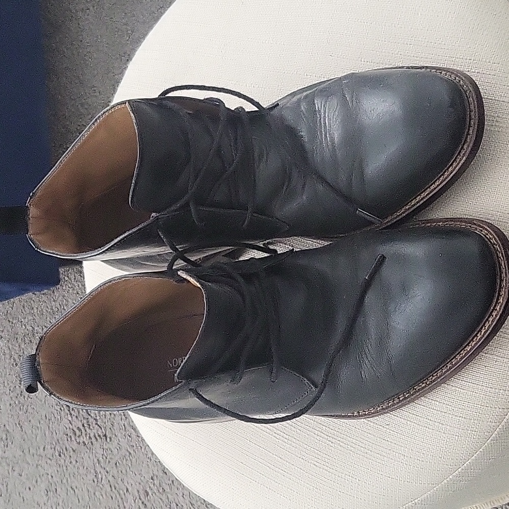 Men's Chukka Boots